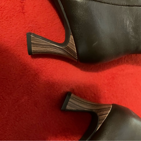 Sanctuary Splendor Leather Bootie - Picture 4 of 5